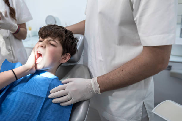 Best Emergency Dental Care for Broken or Chipped Teeth in Nashua, NH